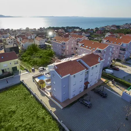 Gravic 2 Apartamento Zadar
