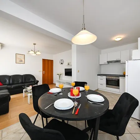 Apartment Gravic 2