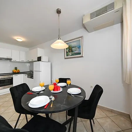 Apartment Gravic 2 *
